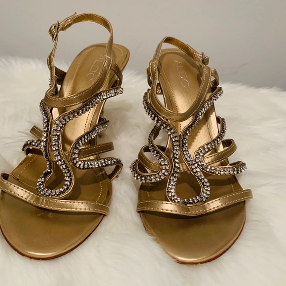 Aldo Heel - Picture 2 of 14